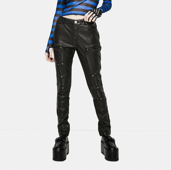 Devil Fashion zipper detail faux leather pants - Picture 3 of 6